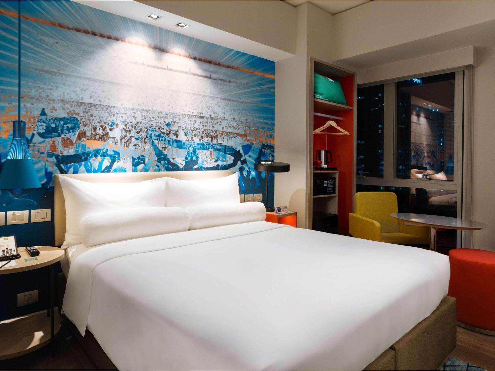 Ibis Styles Manila Araneta City Quezon City Esterno foto