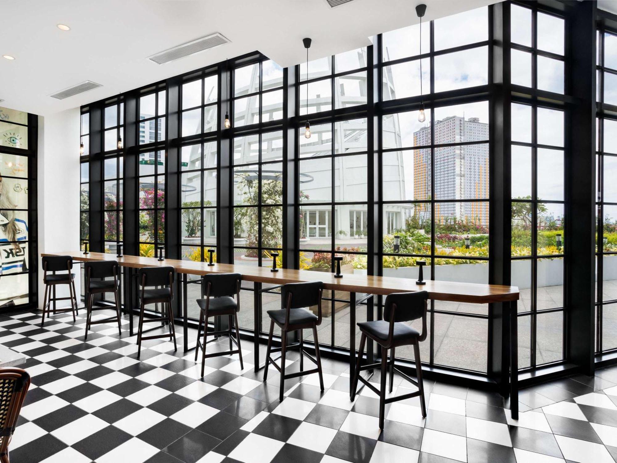 Ibis Styles Manila Araneta City Quezon City Esterno foto